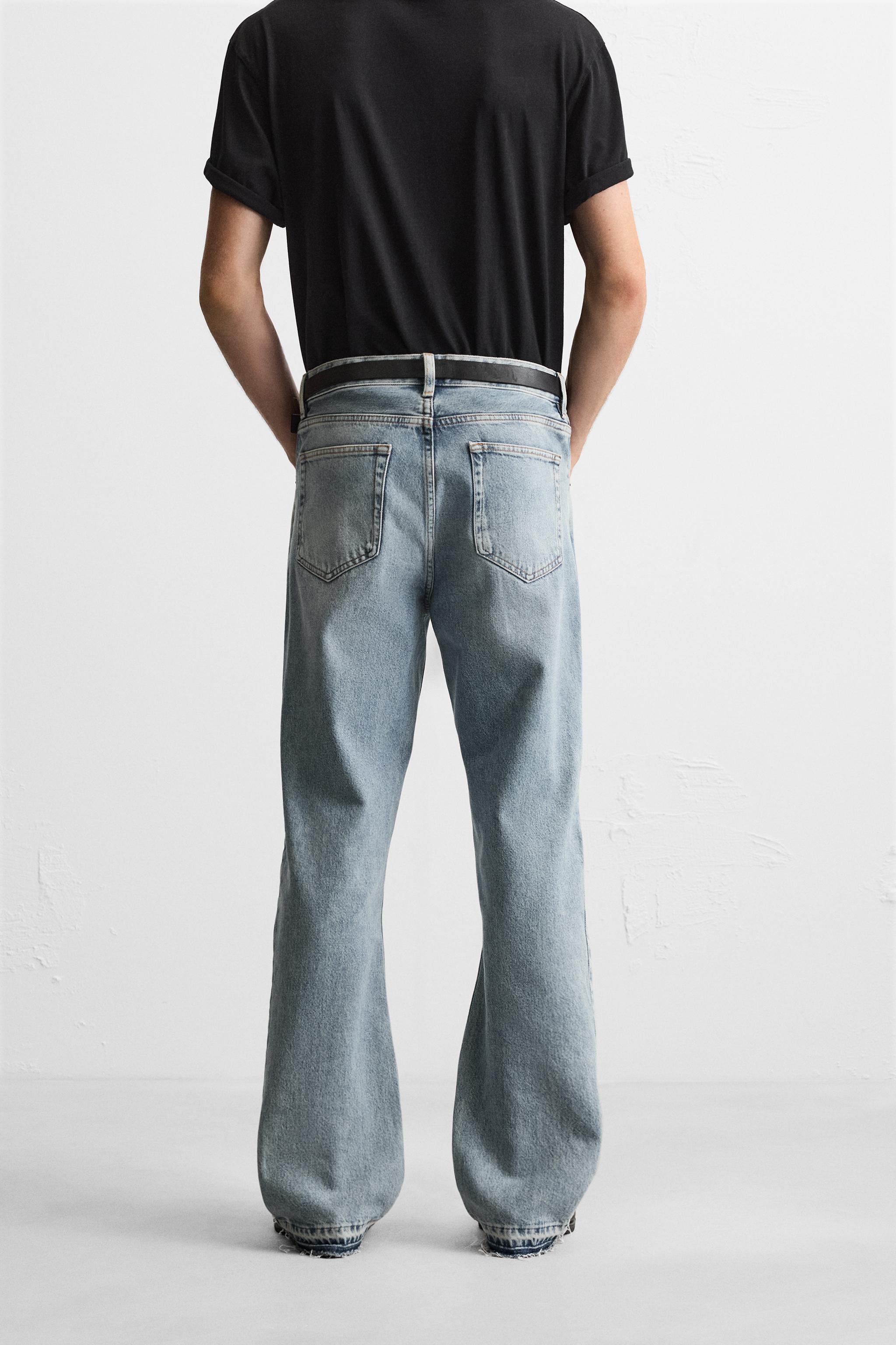 FLARE FIT JEANS
