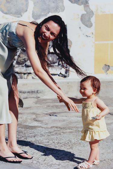 Zara EMBROIDERED TEXTURED BLOUSE - Vanilla
