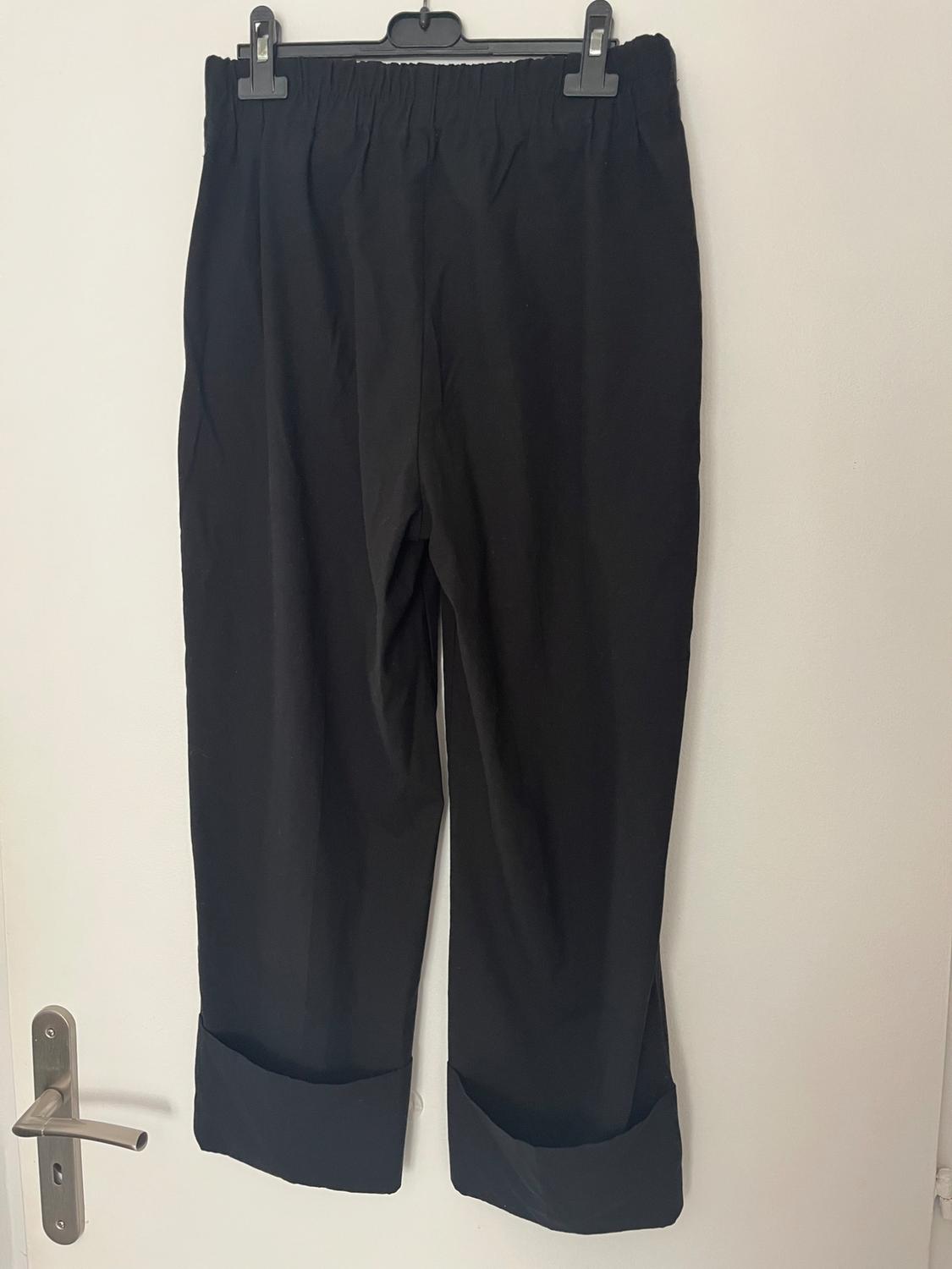 PANTALON LARGE À REVERS NOIR - Image 2