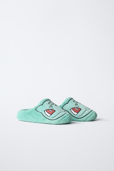 BULBASAUR POKÉMON ™ SLIPPERS - Green by Zara