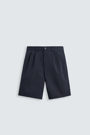 RELAXED FIT PLEATED BERMUDA SHORTS - Dark navy by Zara