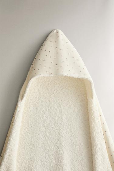 FLORAL MUSLIN HOODED BABY TOWEL - Ecru by Zara