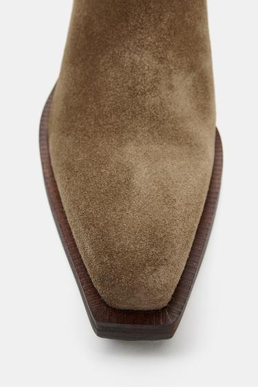 Zara SPLIT SUEDE COWBOY ANKLE BOOTS - Dark tan
