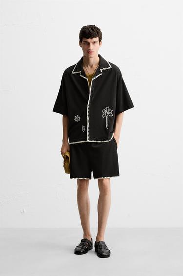 CONTRAST EMBROIDERY BERMUDA SHORTS - Black by Zara
