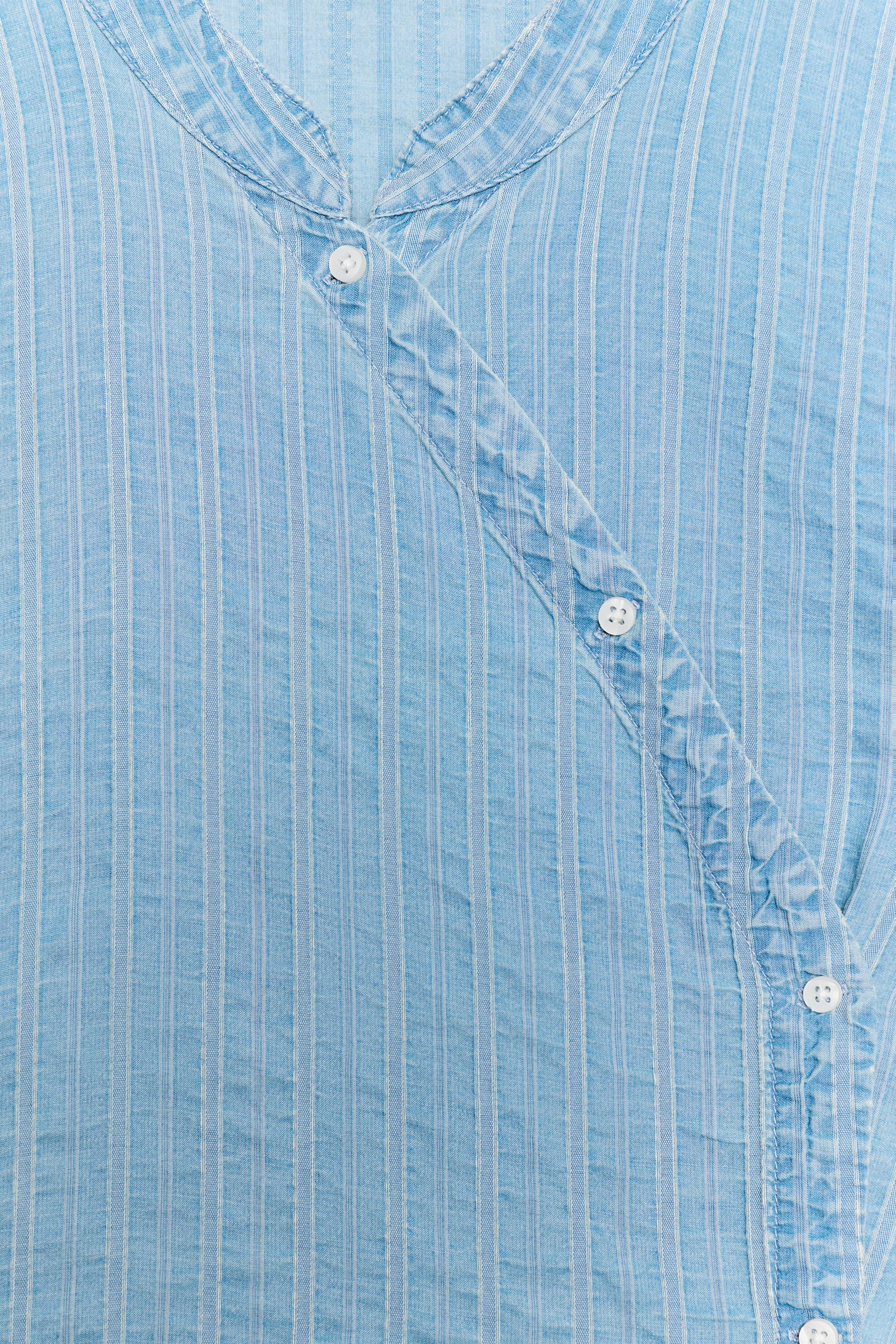 STRIPED BUTTON-FRONT WRAP TOP