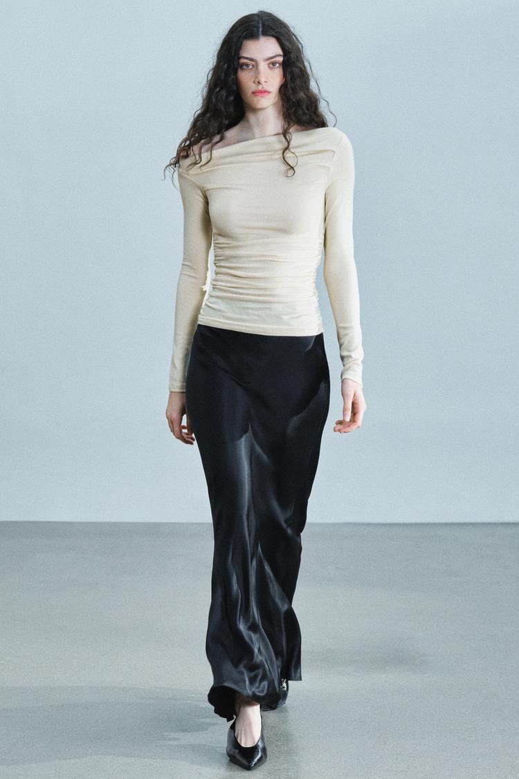 ASYMMETRIC DRAPED TOP