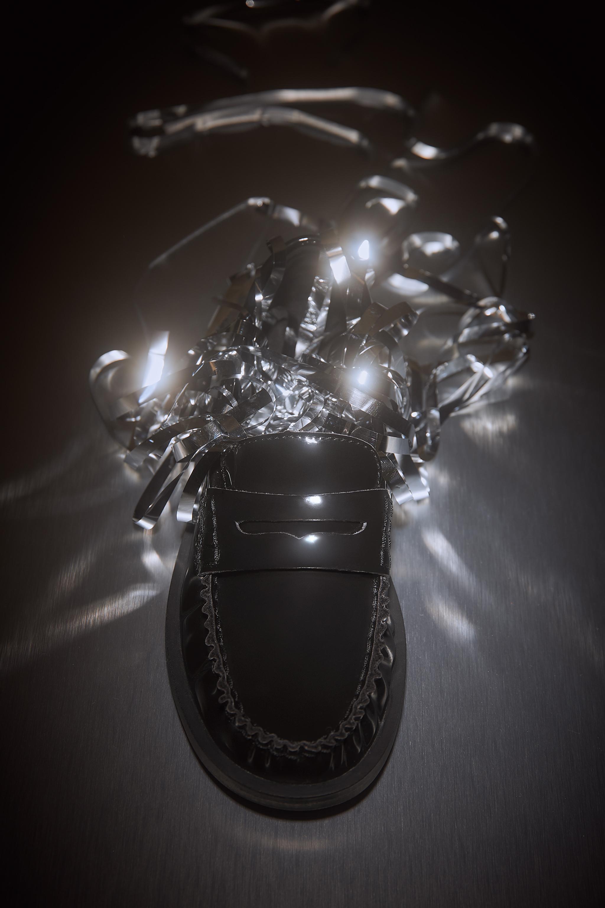 PATENT LEATHER LOAFERS