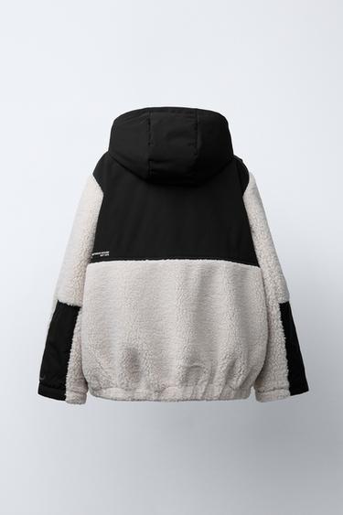 BLOUSON EFFET MOUTON ET NYLON - Blanc cassé de Zara - Image 3