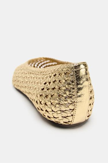 BALLERINES EFFET TRESSÉ MÉTALLISÉES - Or de Zara - Image 6