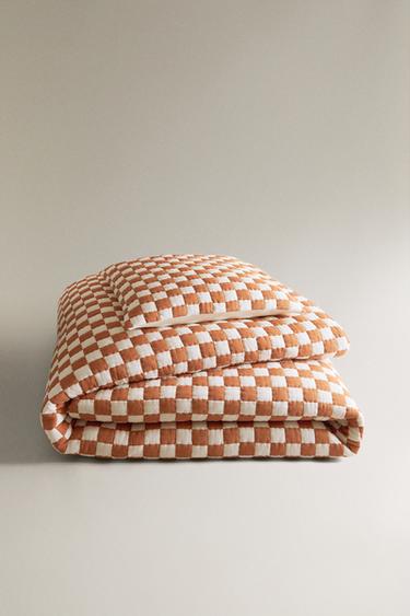 CHECK COTTON QUILTED BEDSPREAD - 772 by Zara