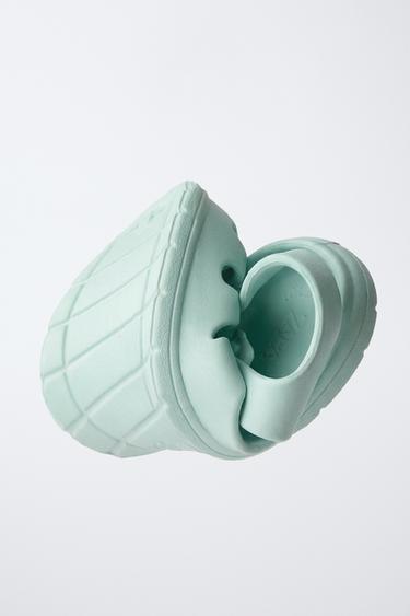 SANDALES STYLE PLAGE PIEDS NUS - Vert menthe de Zara - Image 1