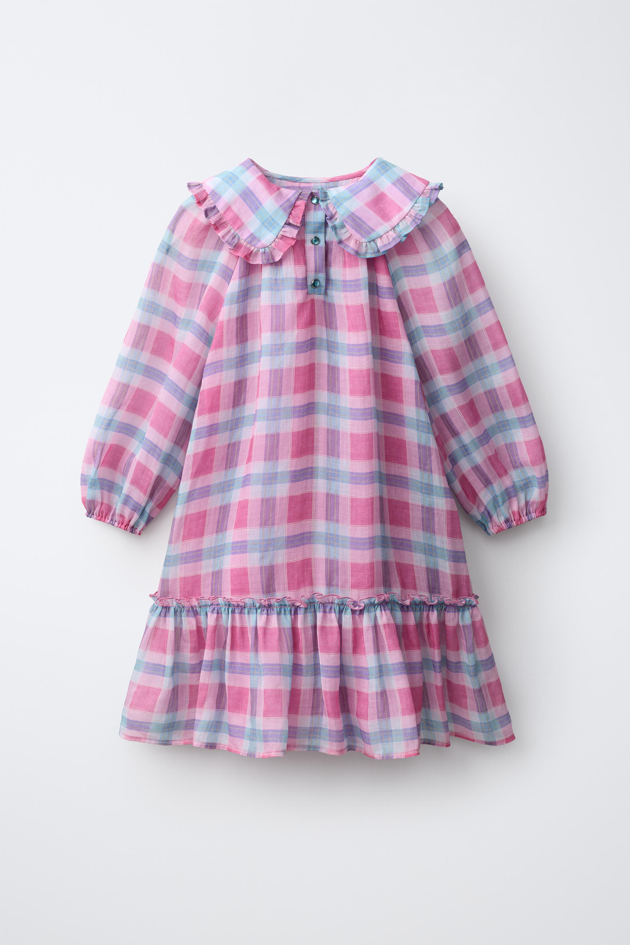 ROBE À CARREAUX ET COL CLAUDINE