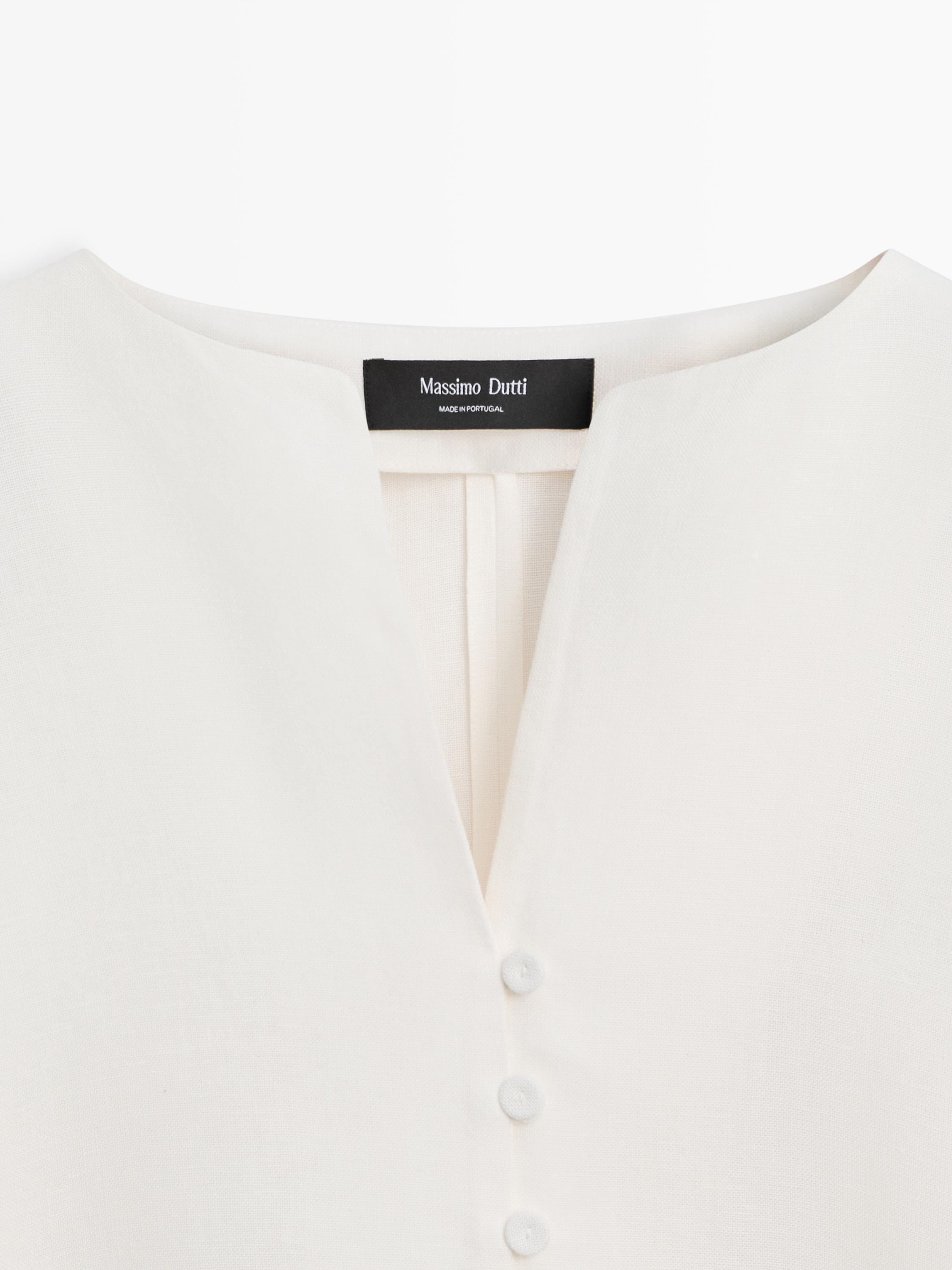Linen jacket with button details