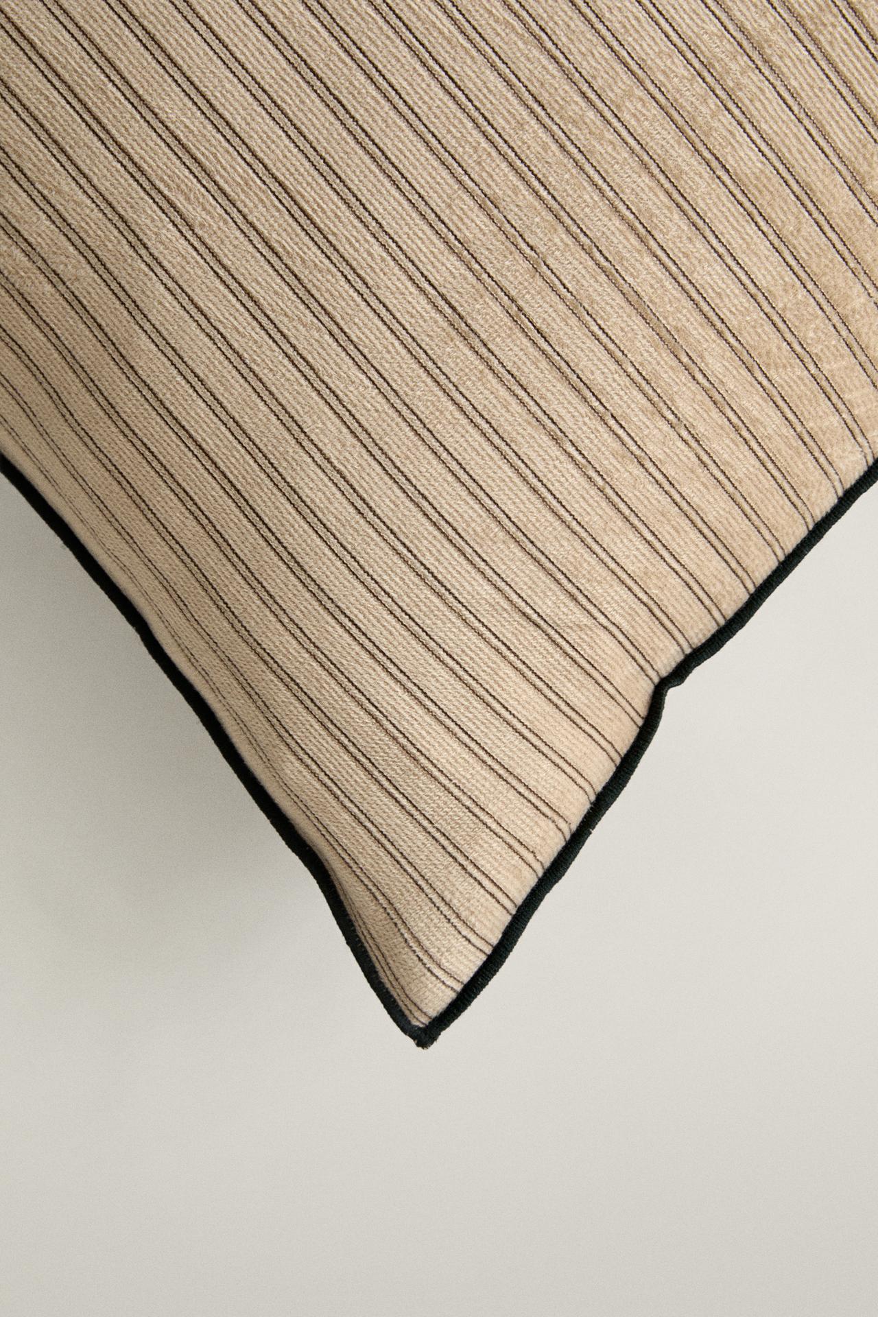 STRIPED VELVET THROW PILLOW COVER — Sand
