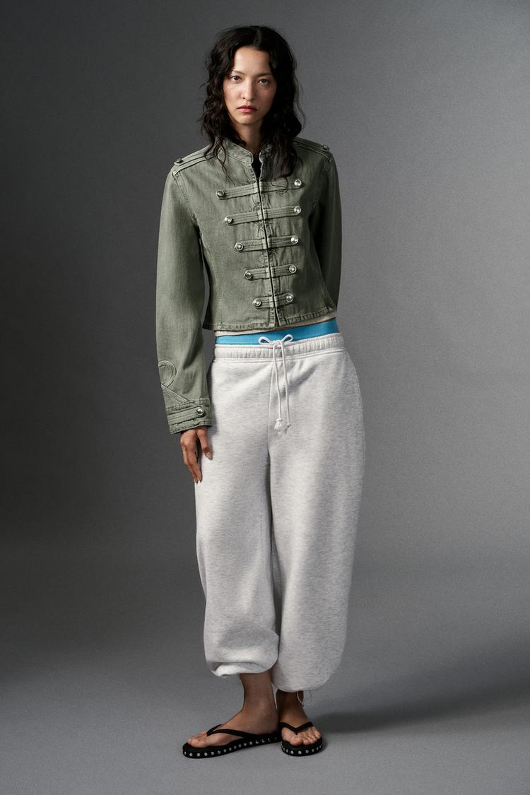 FITTED JACKET WITH BUTTONS