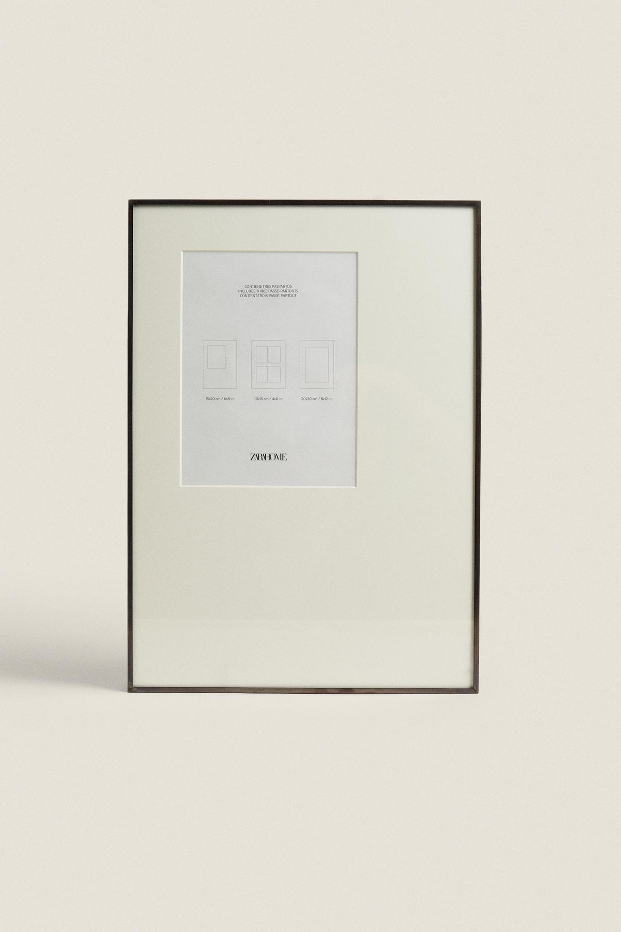 MAT PHOTO FRAME — Black