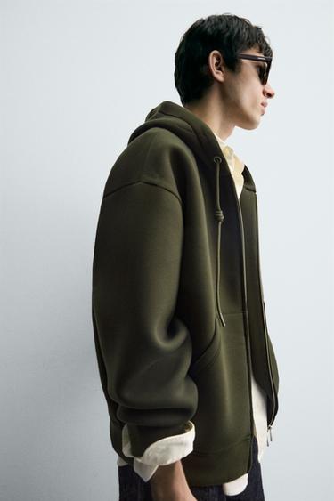 SWEAT À CAPUCHE EFFET NÉOPRÈNE - Vert foncé de Zara - Image 5