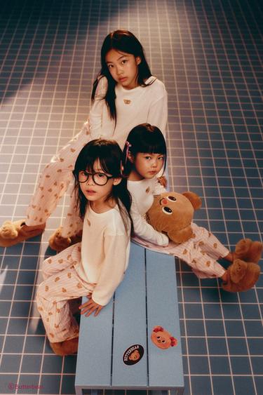 6～14歳/ BUTTERBEAR © Tシャツ＆パンツパジャマピンクZaraの6～14歳/ BUTTERBEAR © Tシャツ＆パンツパジャマ - ピンク 
