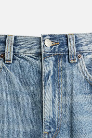 BERMUDA EN DENIM COUPE AMPLE DÉCHIRURES - Bleu moyen de Zara - Image 7