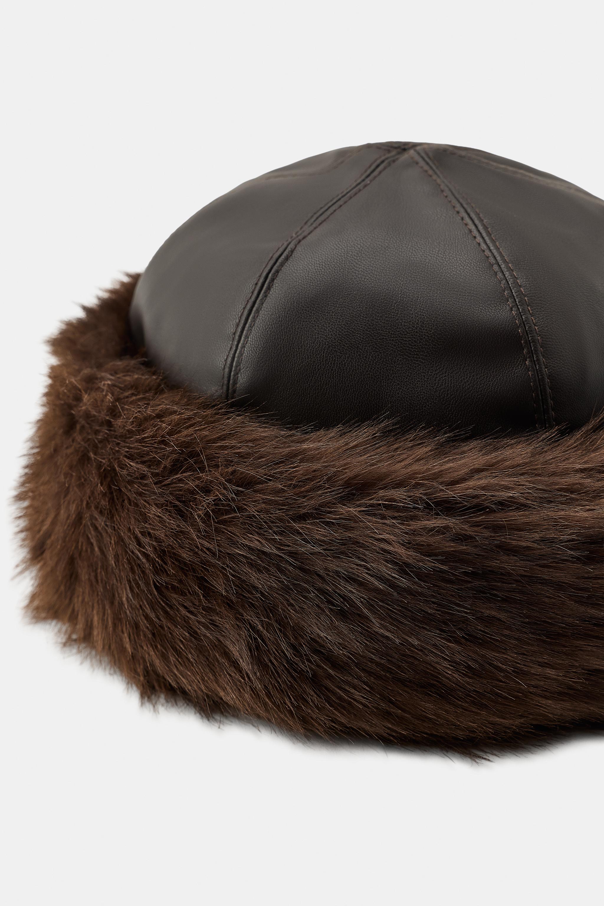 BONNET MATIÈRE SYNTHÉTIQUE EFFET FOURRURE