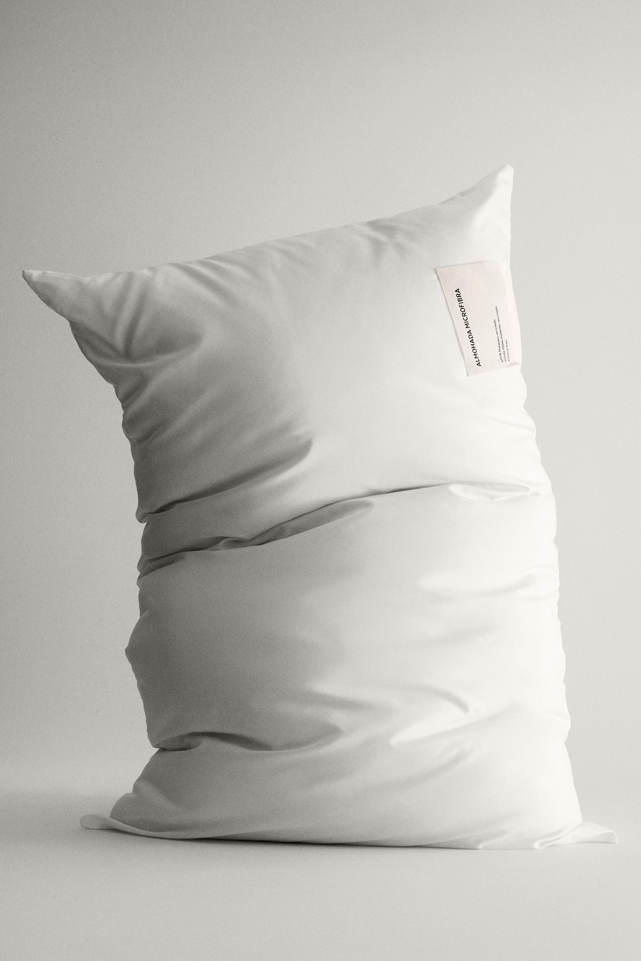 MICROFIBRE PILLOW