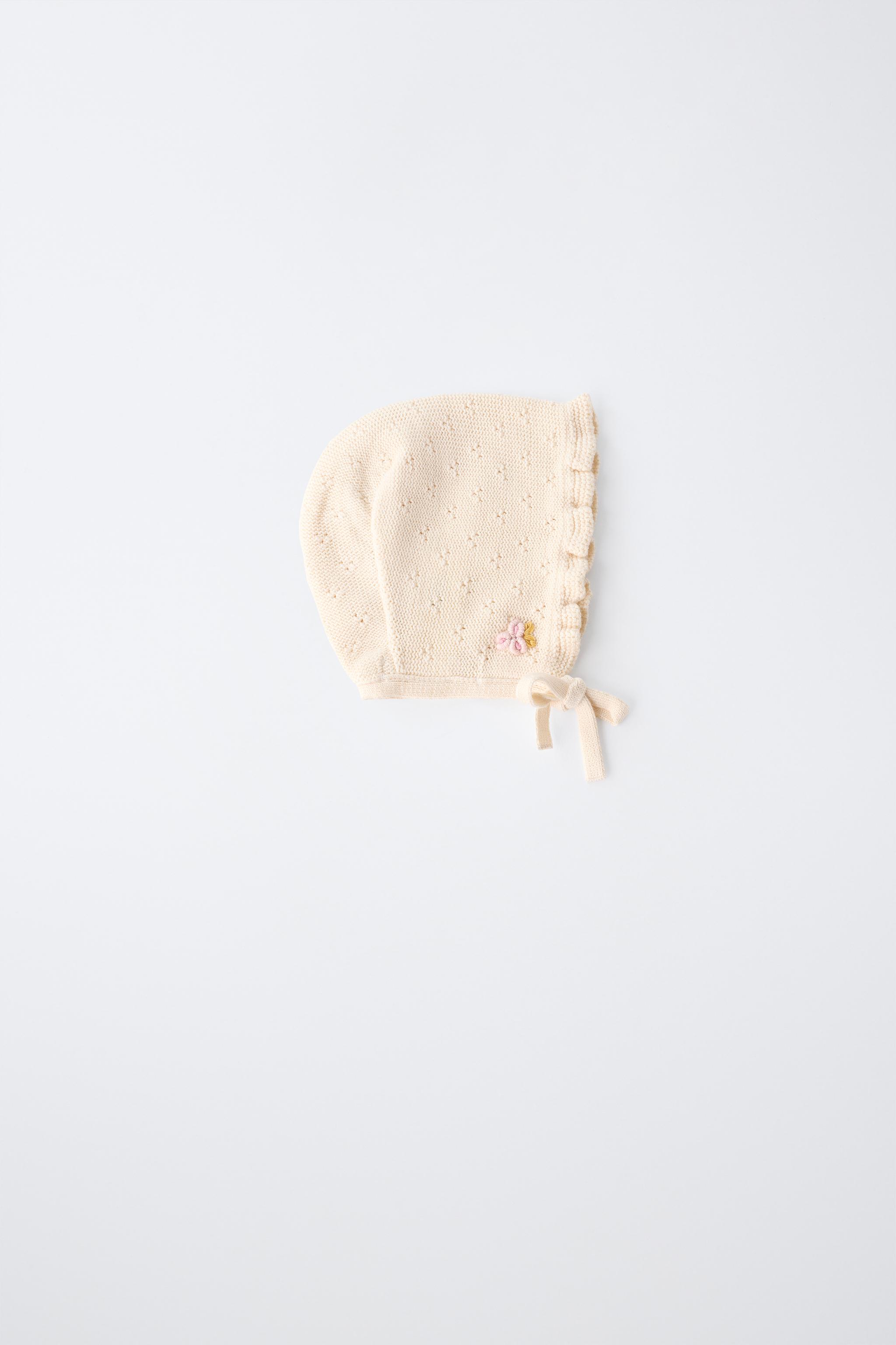 EMBROIDERED FLOWER KNIT BONNET — Ecru