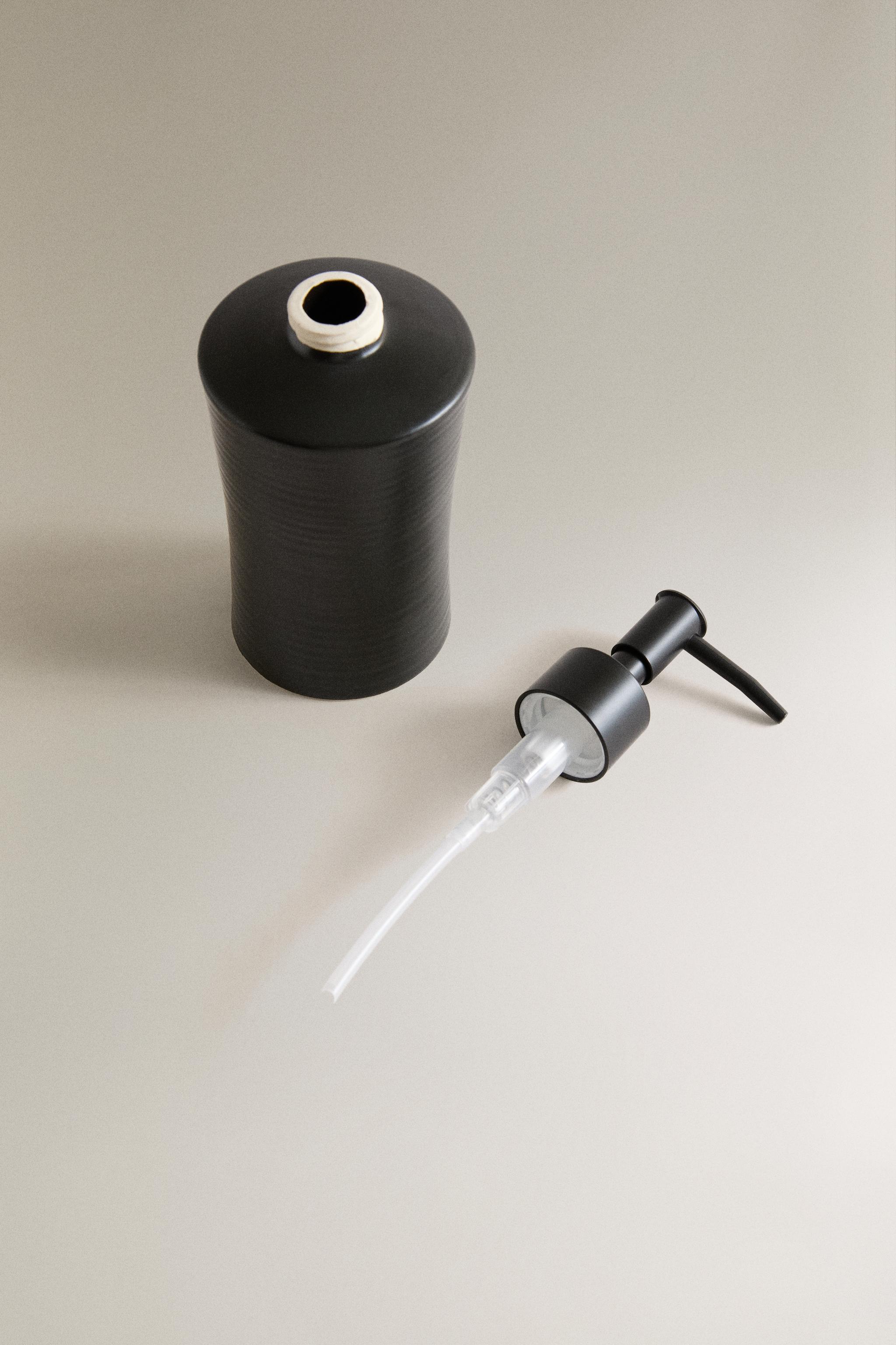 DISTRIBUTEUR SAVON NOIR