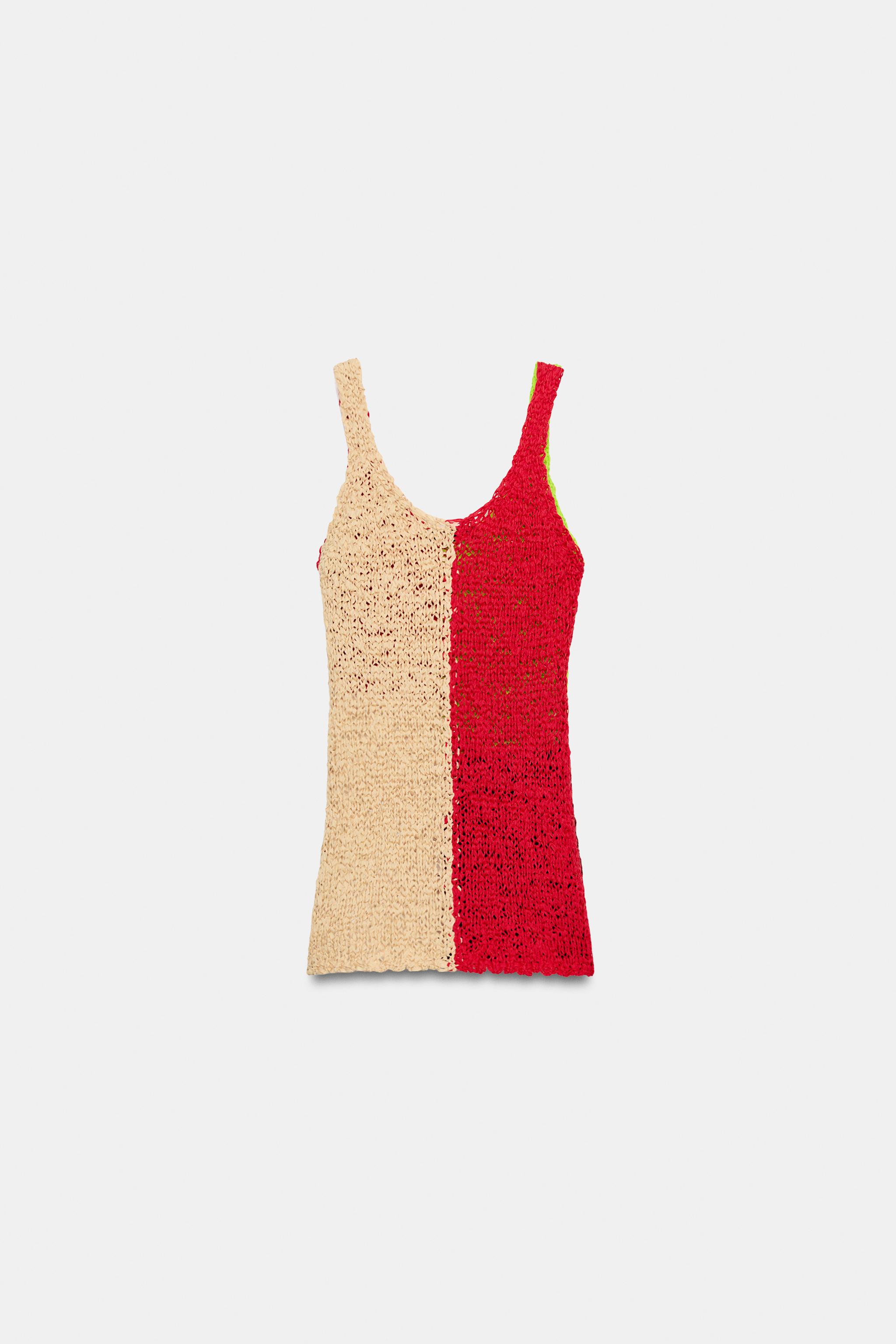 COLOR BLOCK KNIT TOP
