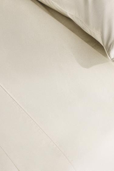 PERCALE FLAT SHEET WITH PIPING (800 THREAD COUNT) - Ecru by Zara - Image 5