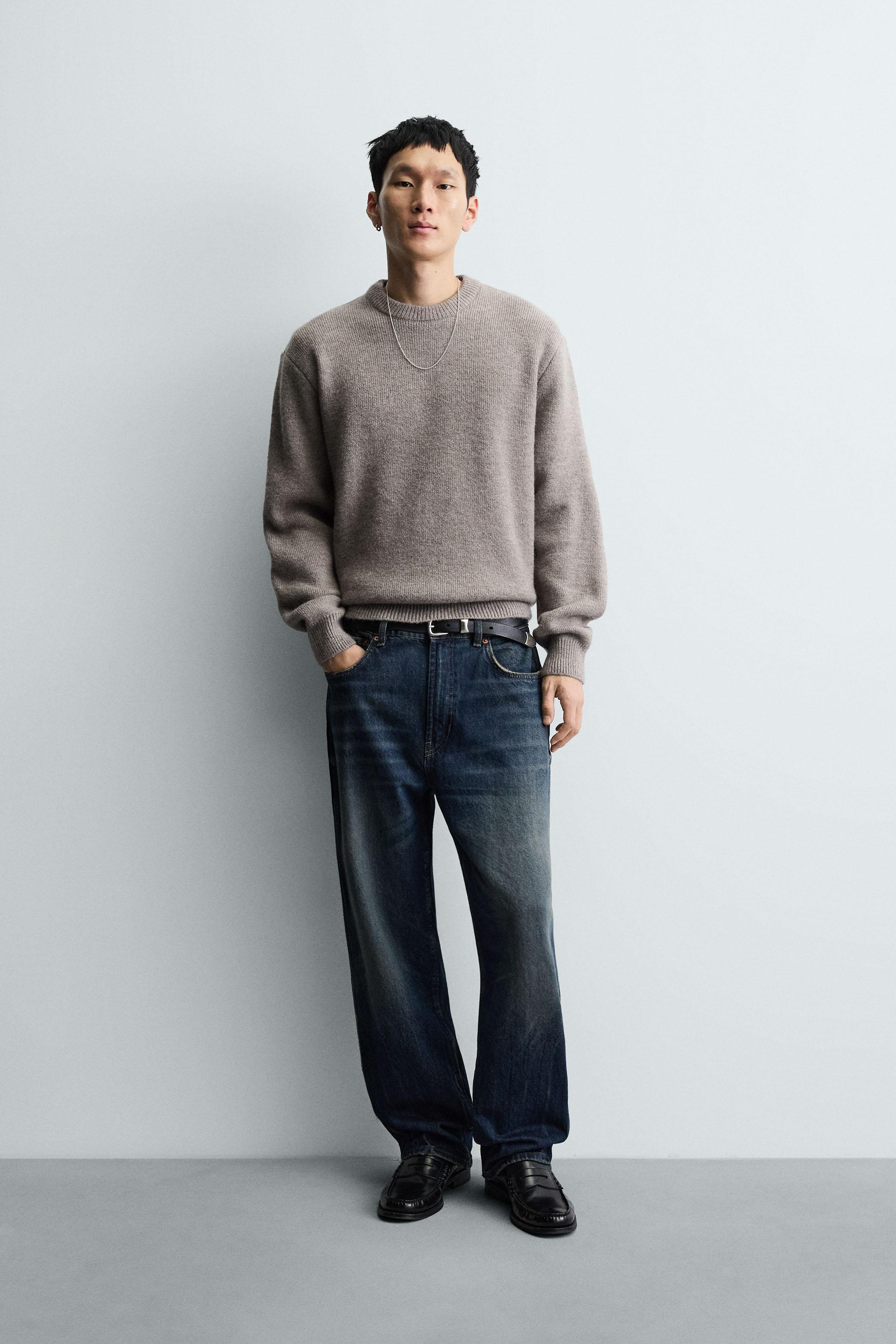 TEXTURED BOXY FIT JUMPER