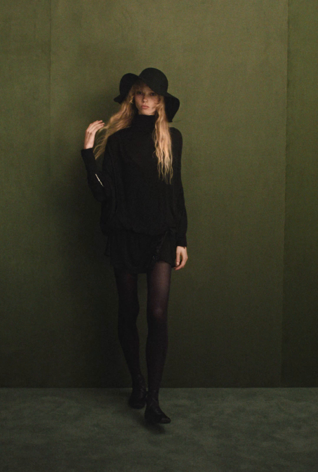 【ZARA×KateMoss】クロシェニットドレス 1957/012/020 CROCHET KNIT DRESS KATE MOSS X ZARA - Black | ZARA United States