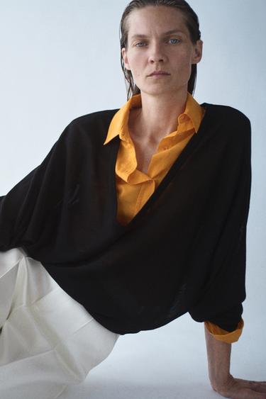 KNIT V-NECK JUMPER - Black by Zara