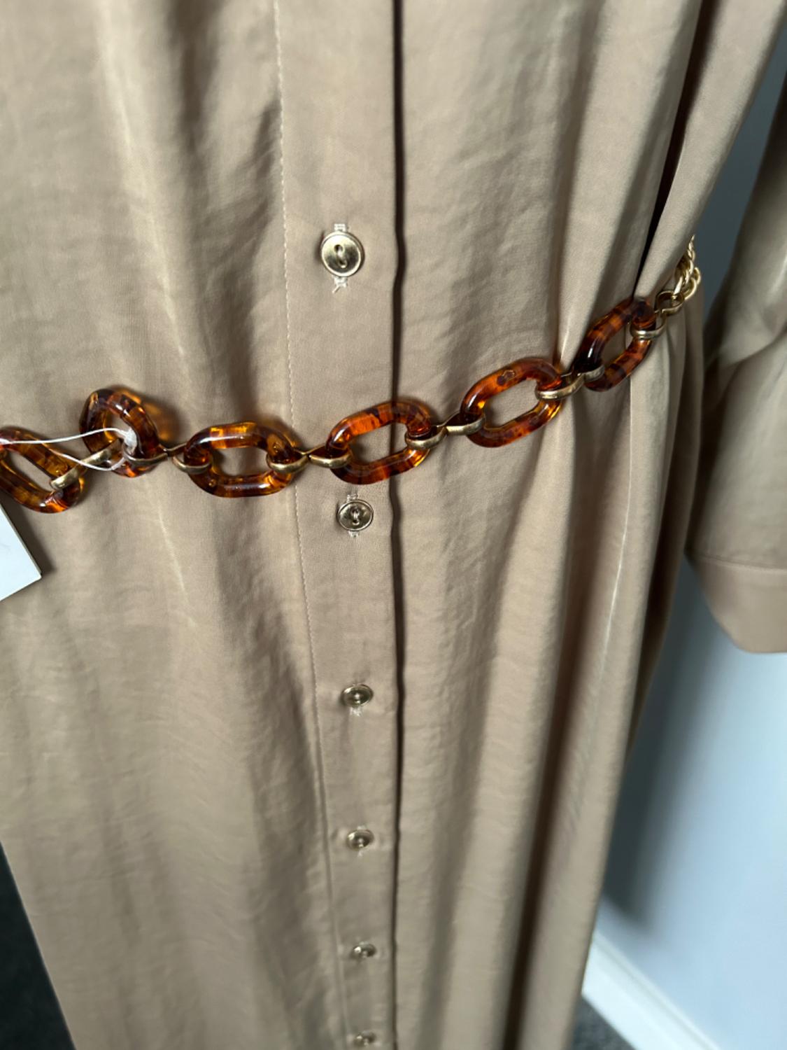 OVERSIZE DRESS WITH BELT - Image 3