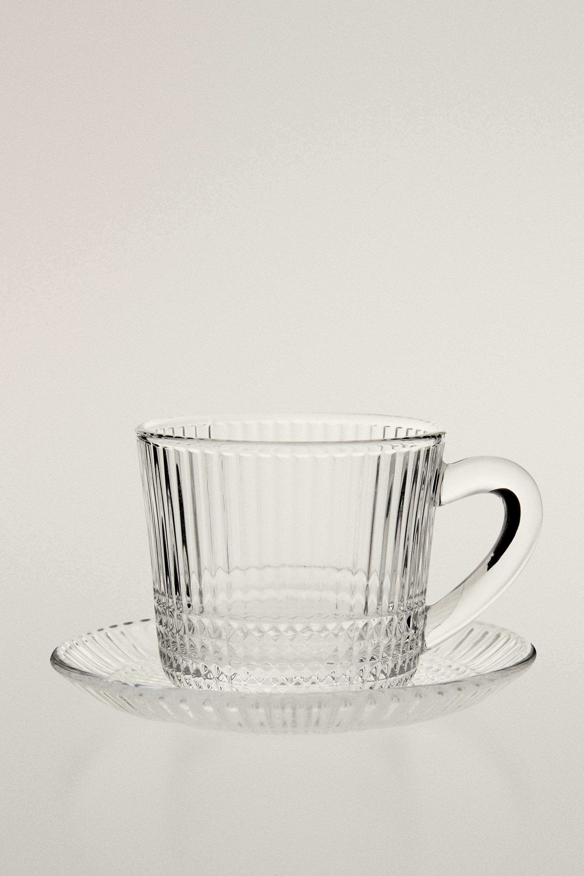 TASSE À CAFÉ AVEC SOUCOUPE EN VERRE À RELIEF GÉOMÉTRIQUE