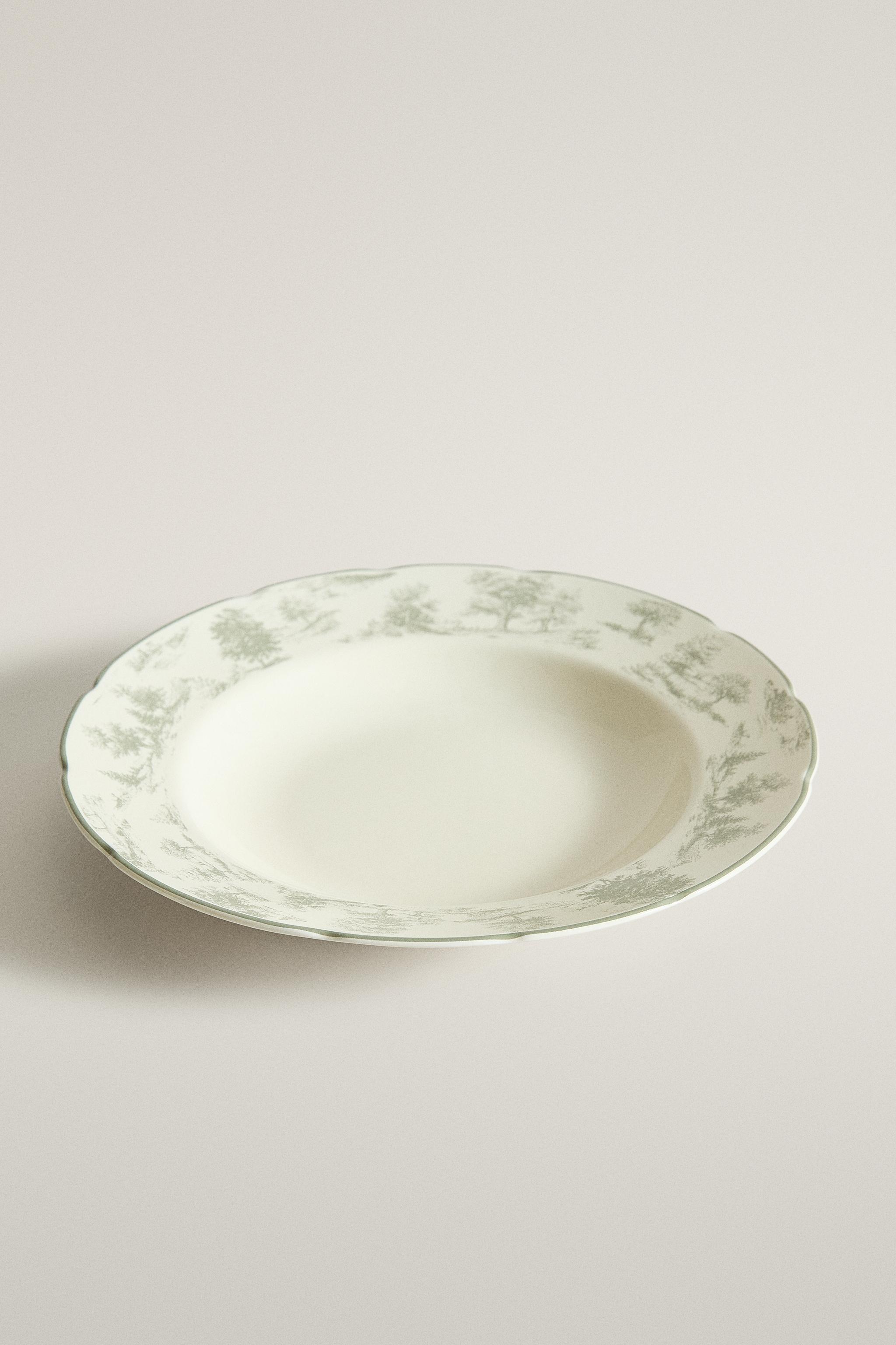 TOILE PORCELAIN SOUP PLATE