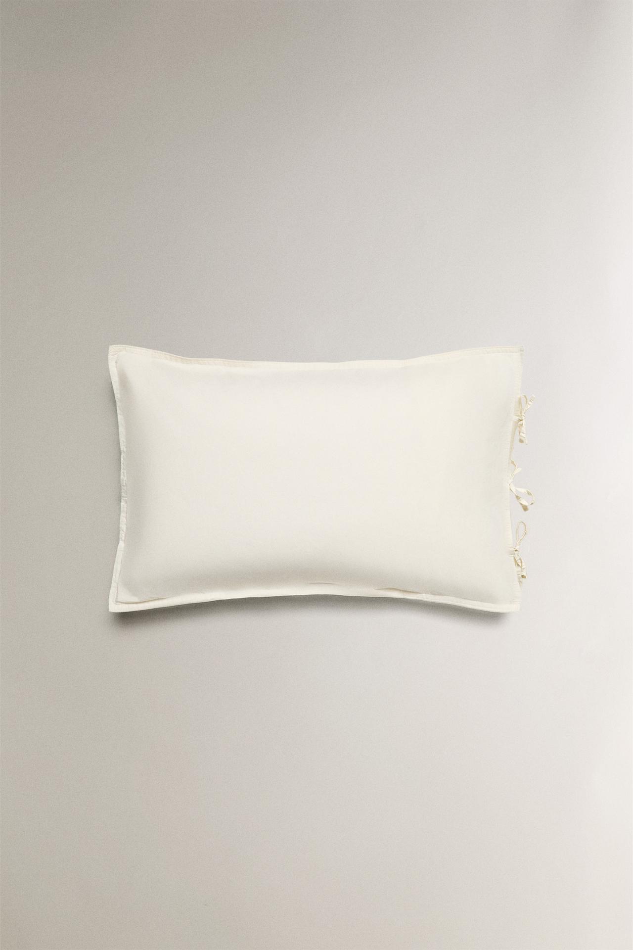 KIDS’ PLAIN PILLOWCASE — Oyster-white