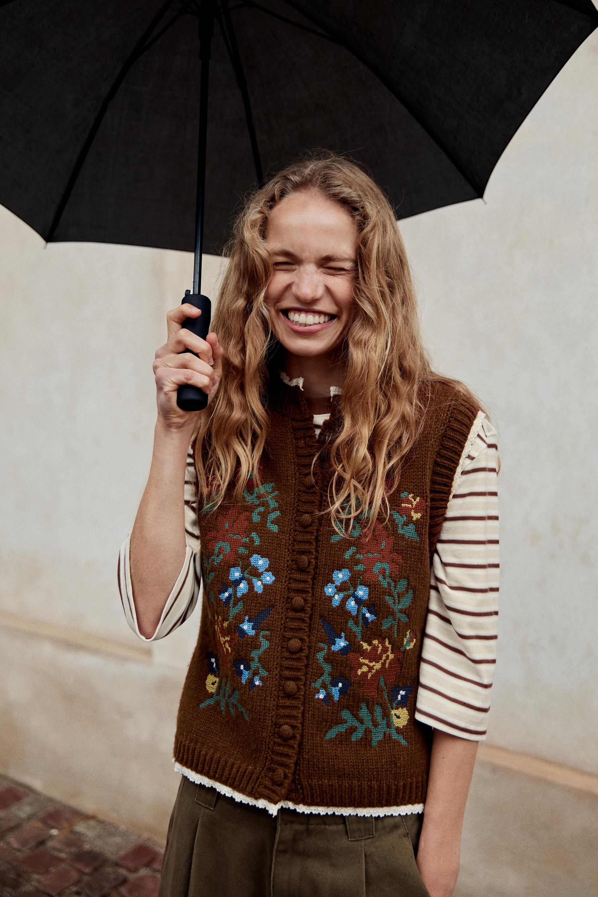 GILET EN MAILLE JACQUARD À FLEURS