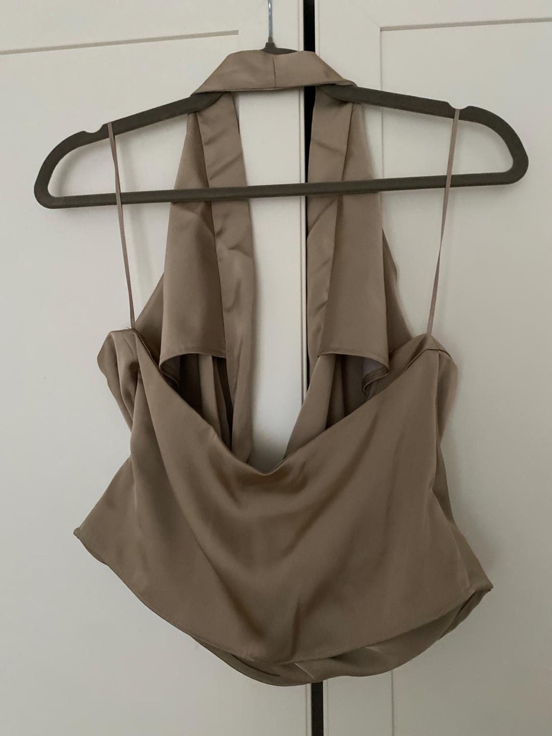 SATIN HALTER TOP - Image 3