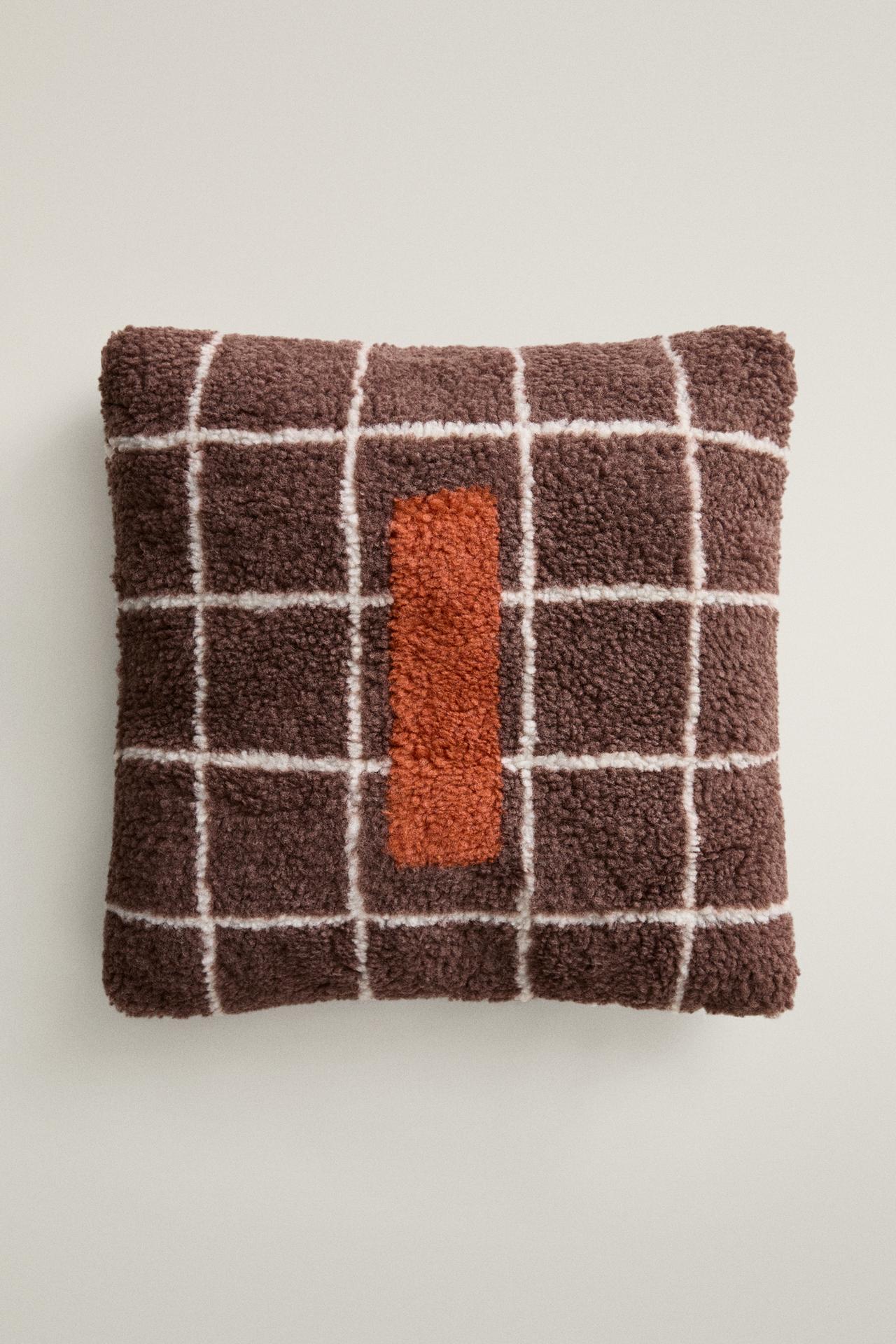 CHILDREN'S FAUX SHEARLING CUSHION WITH I