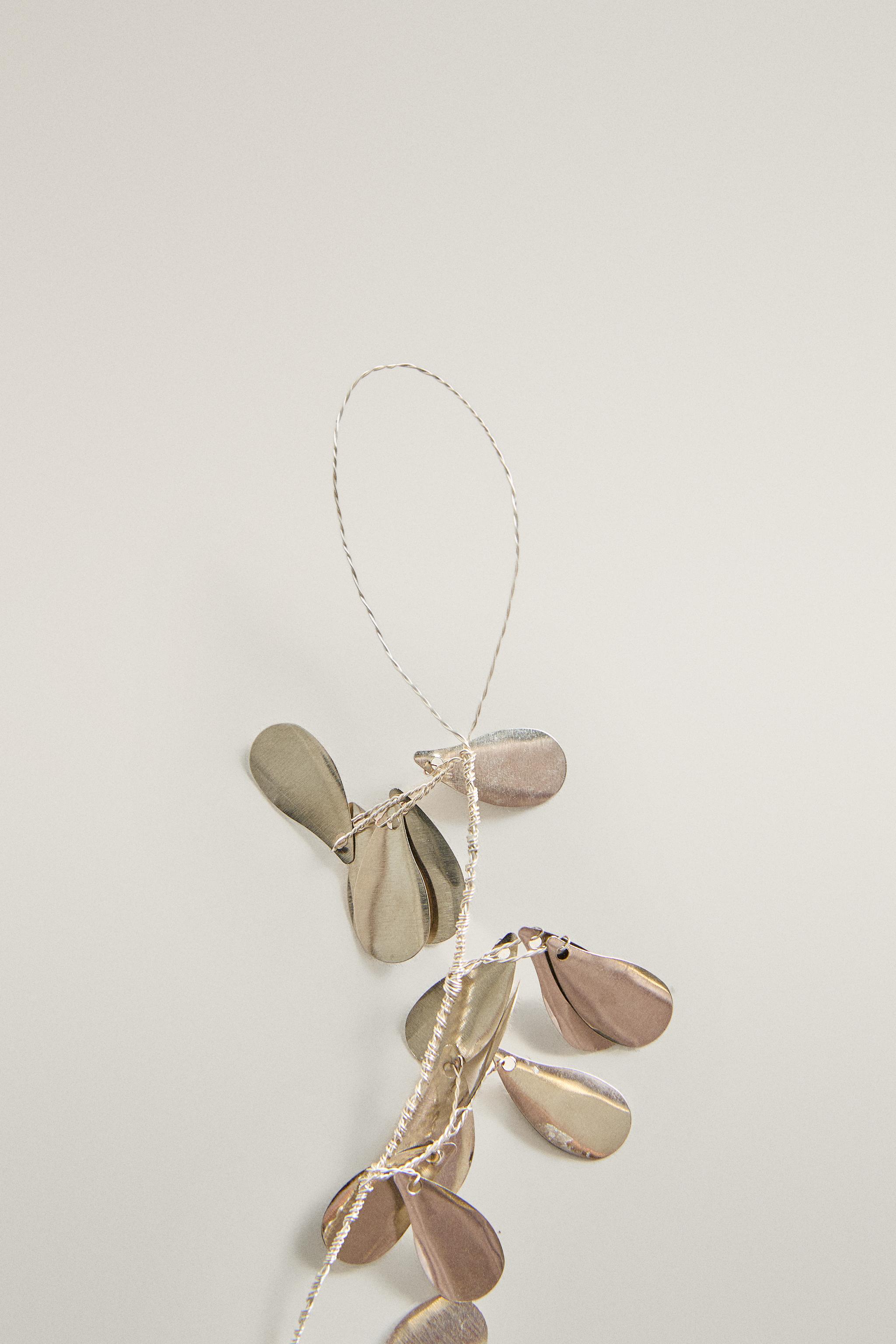 IRON CHRISTMAS GARLAND