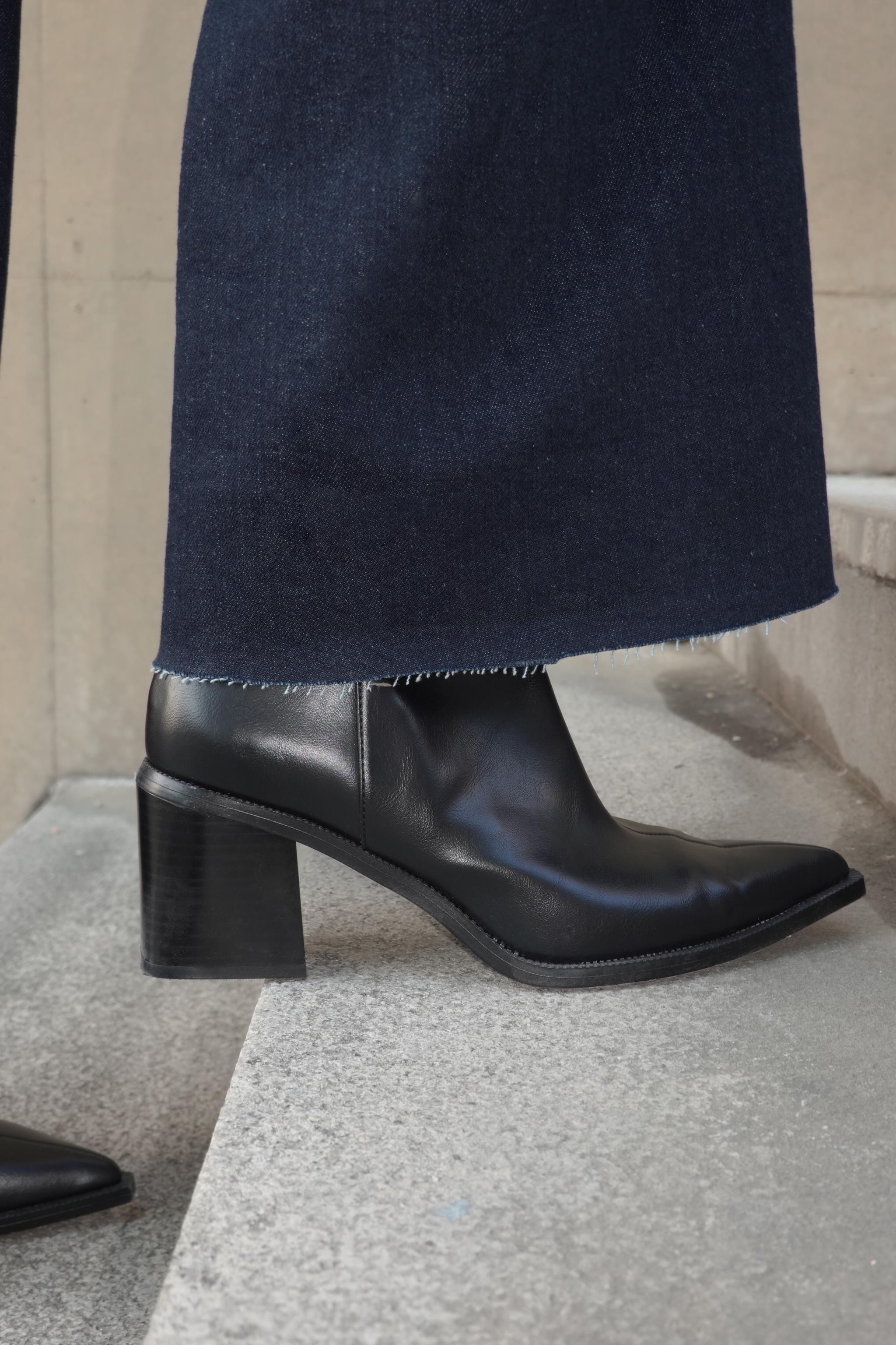 太ヒールショートブーツ - ブラック | ZARA Japan / 日本