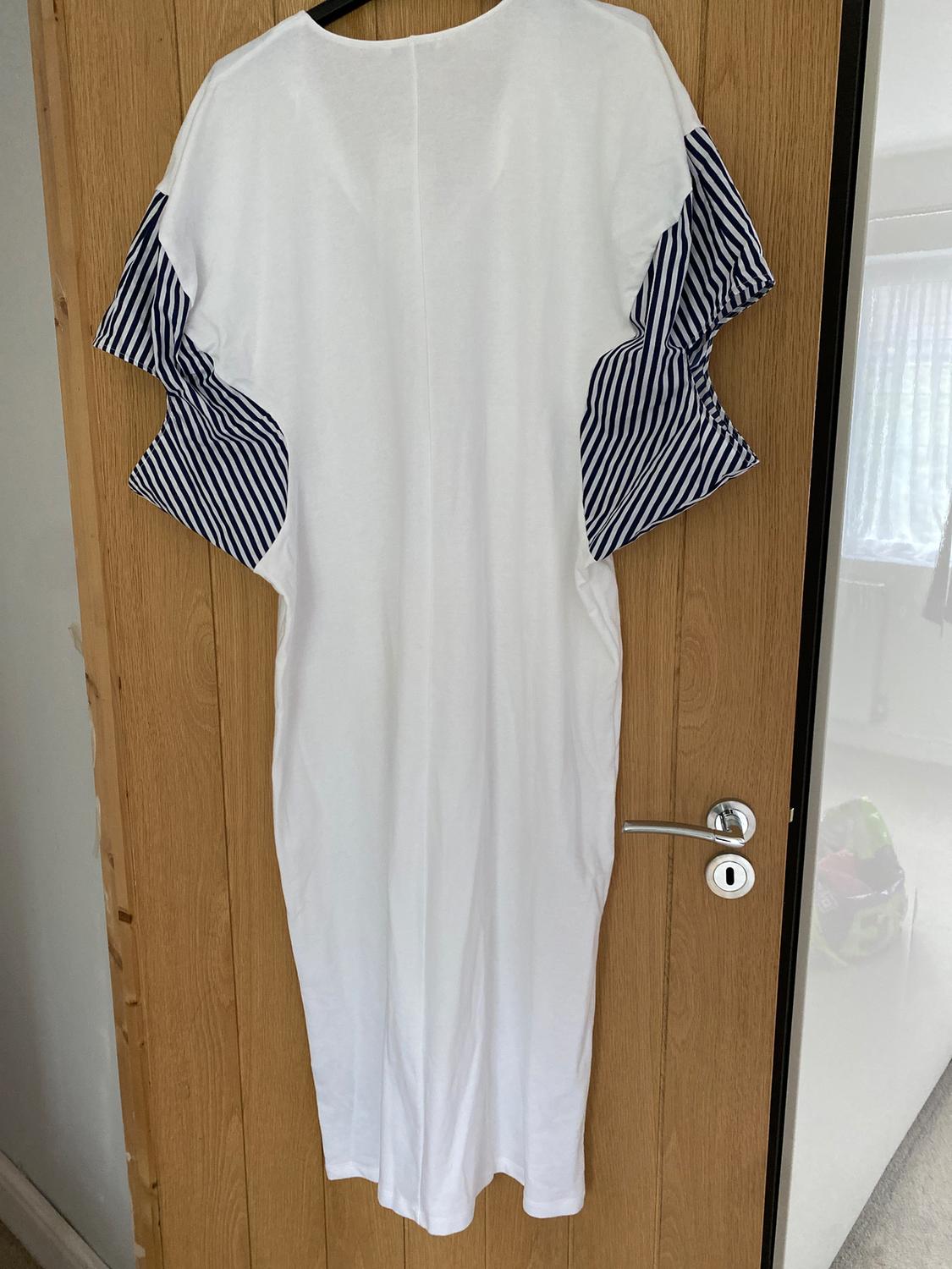 CONTRAST DRESS - Image 2