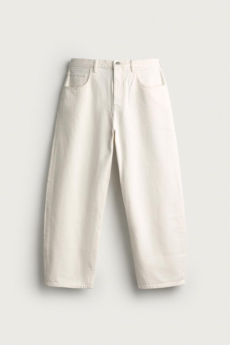 Jeans de pierna ancha y corte entallado 7