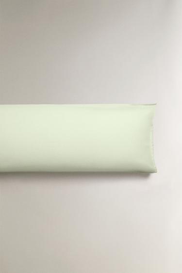 TAIE D’OREILLER LIN DÉLAVÉ (140 G/M²) - Vert clair de Zara - Image 4