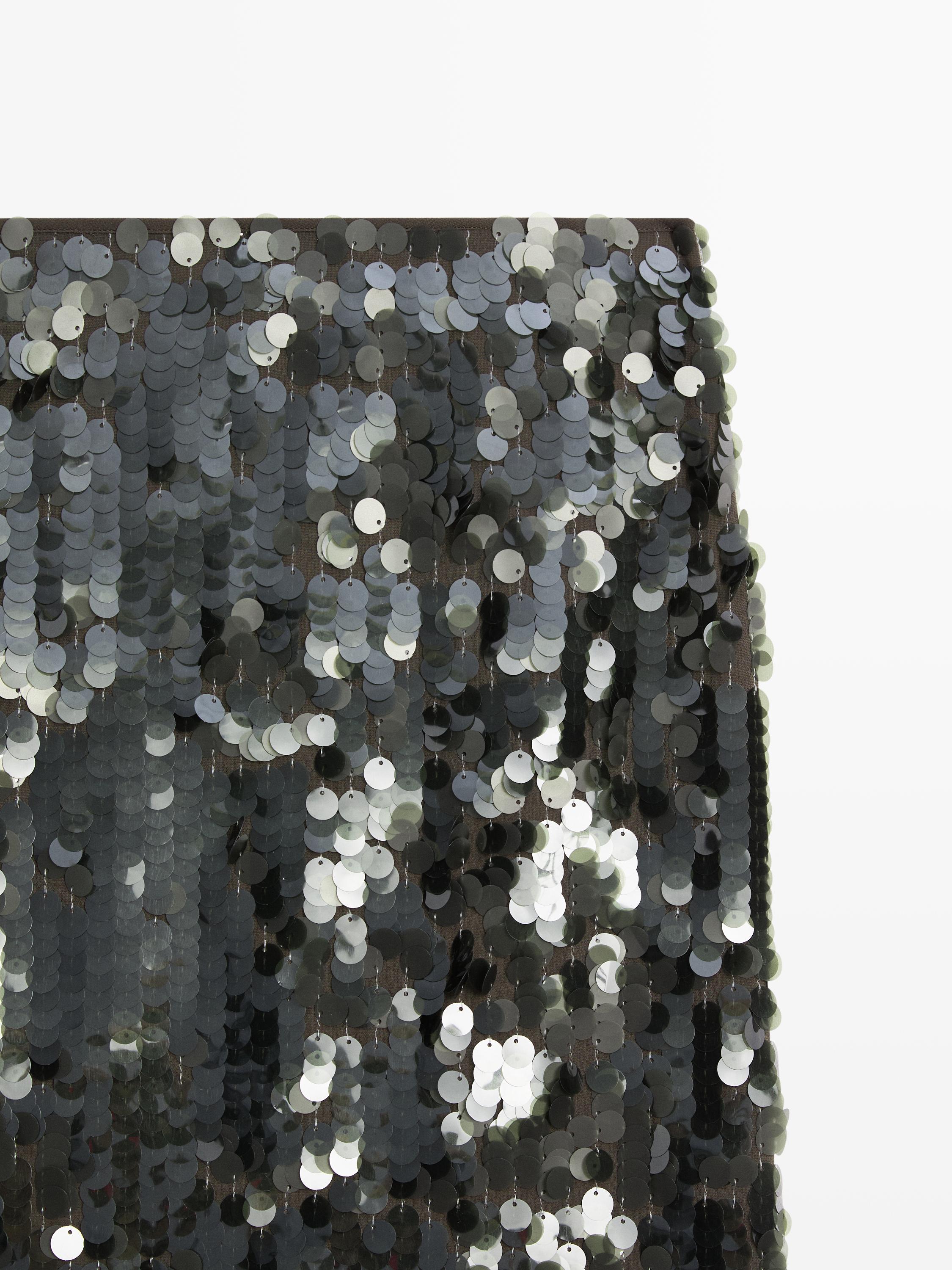 Midi skirt with sequins