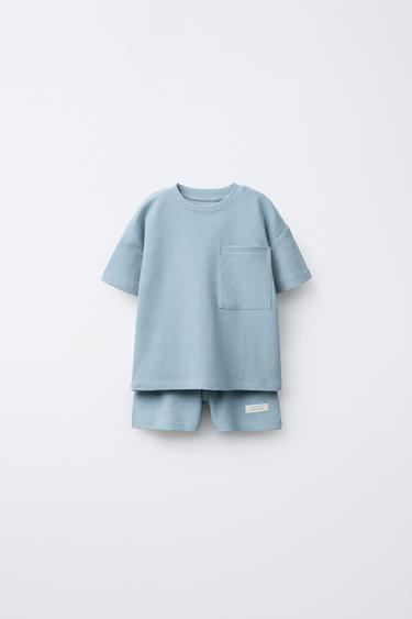 2-6 AÑOS/ PIJAMA LISO GOFRADO - Azul de Zara