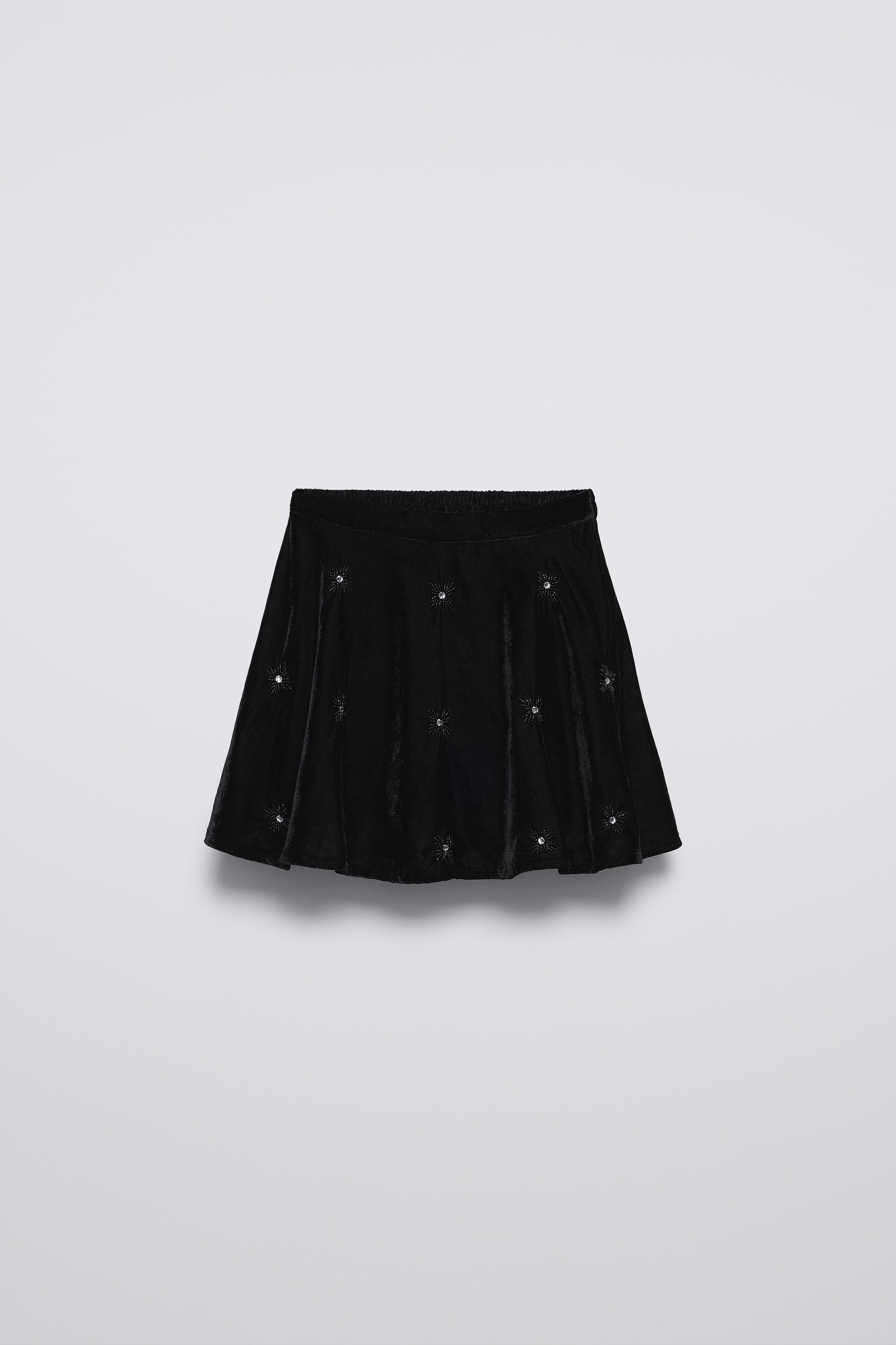 Black velvet skirt zara best sale