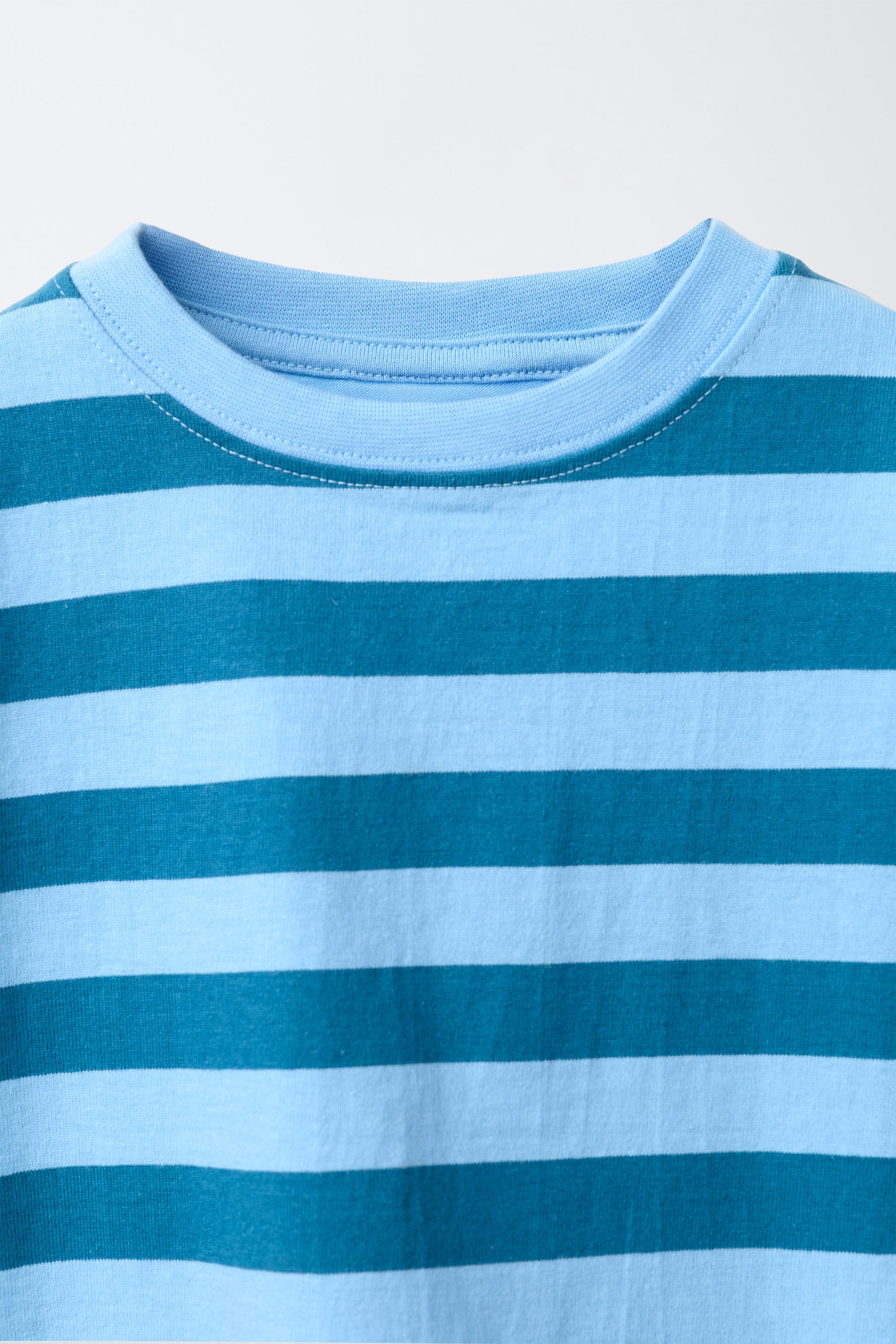 STRIPED T-SHIRT