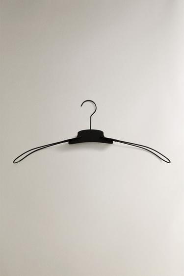 FOLDABLE METAL HANGER - Black by Zara - Image 0