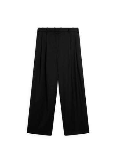 Pantalón pliegues lana extrafina - Negro de Zara